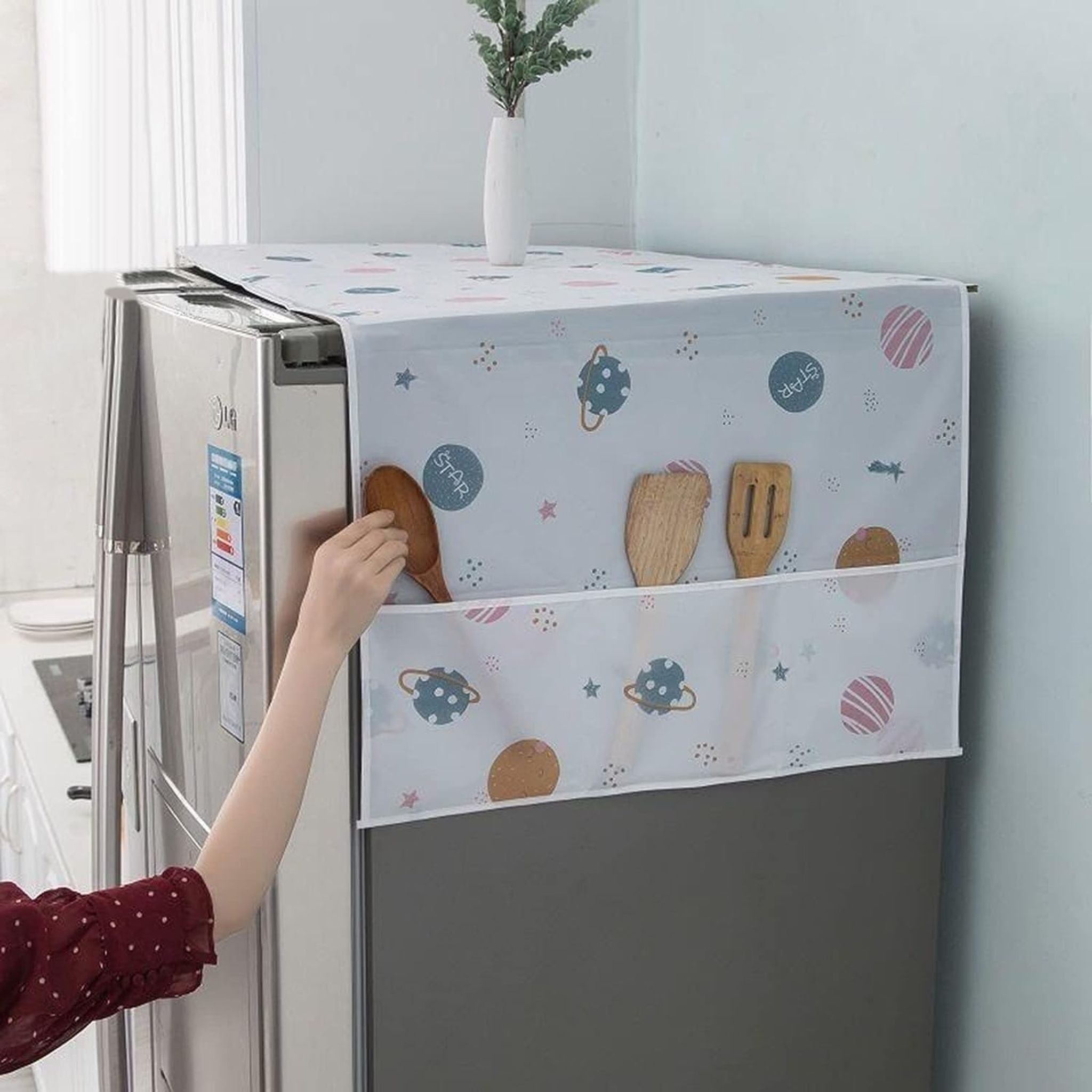 Dust Proof Fridge Cover with 6 Pockets